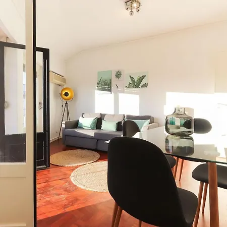 Apartment Marques Balcony By Homing Lisbon