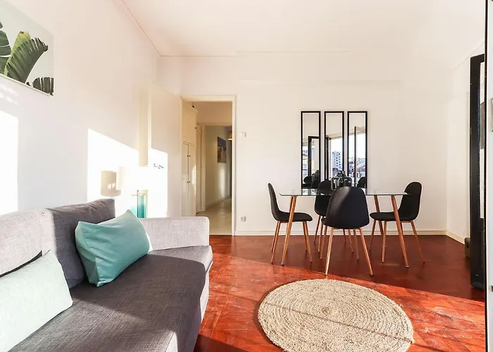 Marques Balcony By Homing * Lisboa