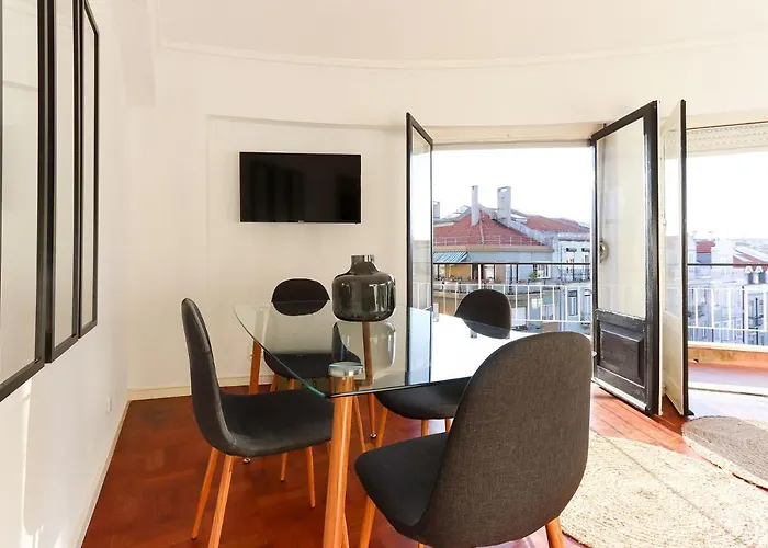 Marques Balcony By Homing * Lisboa