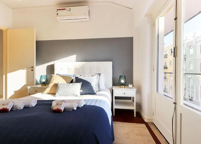 Marques Balcony By Homing