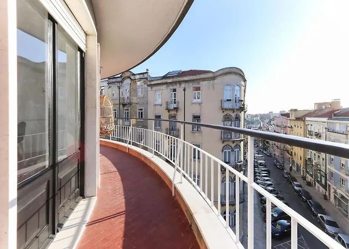 Marques Balcony By Homing Apartman *
